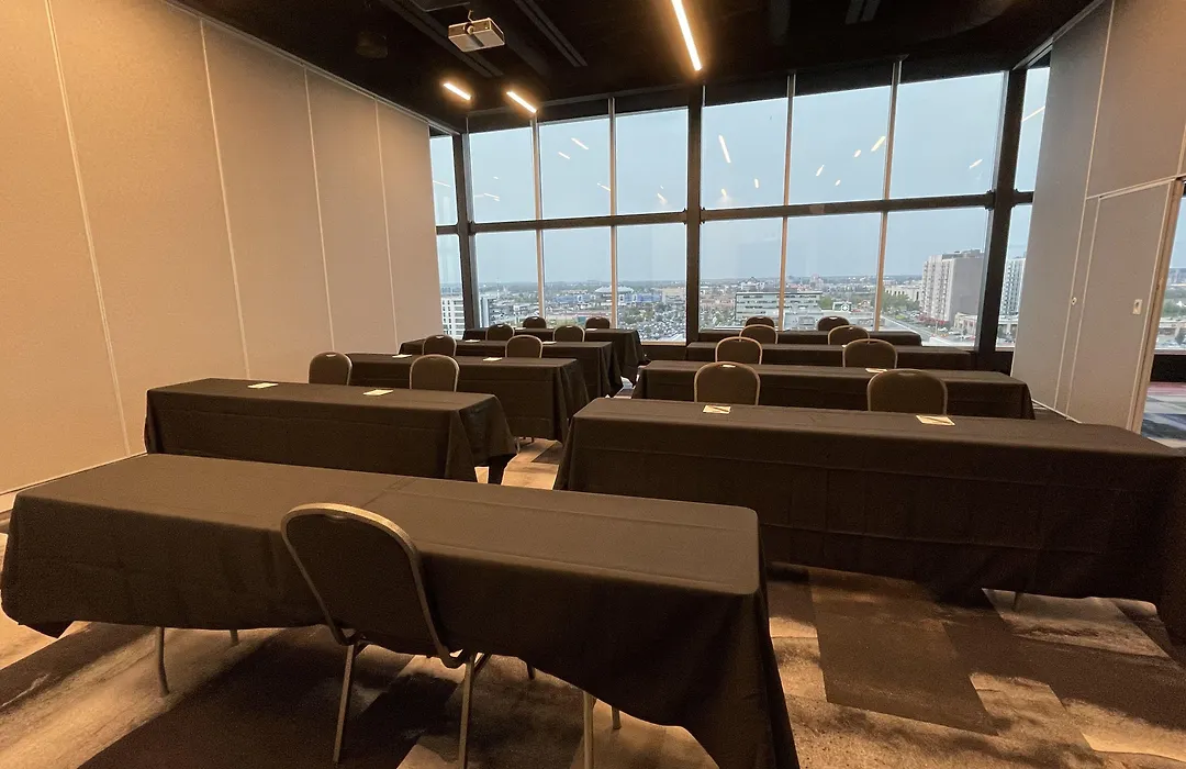 Grand Times Hotel Laval - Centropolis-1